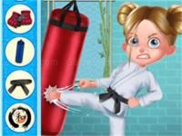 Karate girl vs school bully game