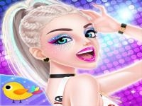 It girl - fashion celebrity & dress up game